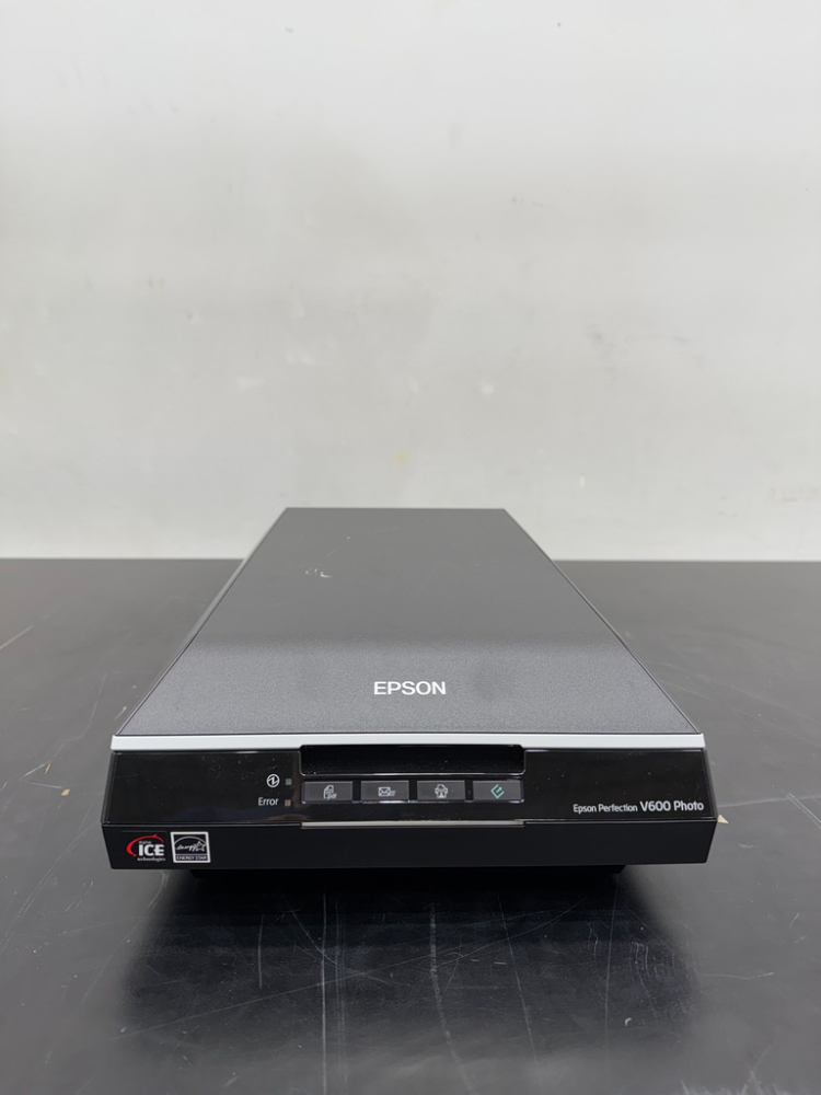 Image of Epson Perfection V600 Photo Printer